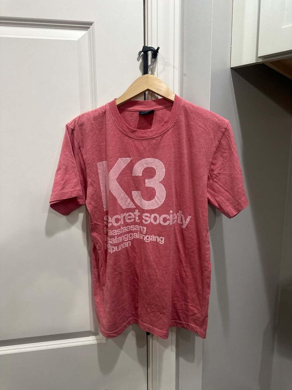 TeamManila‎ Lifestyle K3 Secret Society Katipunan Graphic T-Shirt Size M